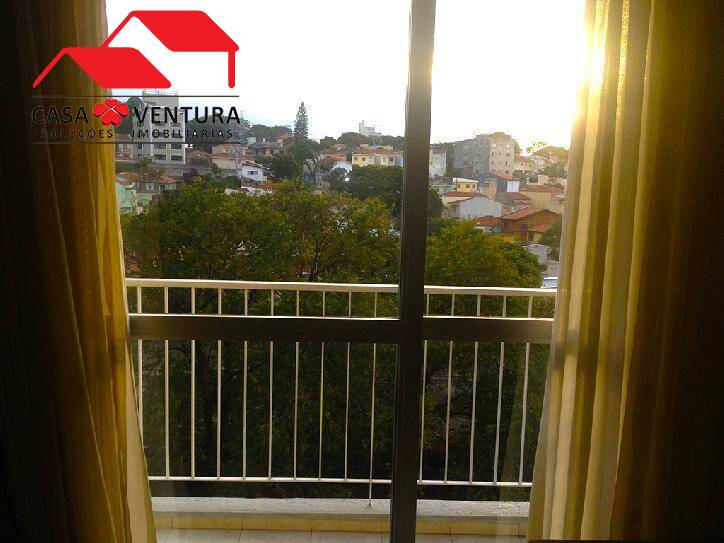 Apartamento à venda com 2 quartos, 68m² - Foto 3