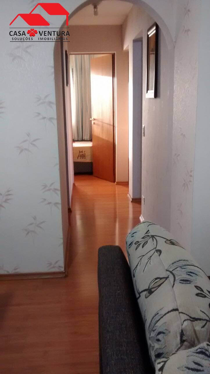 Apartamento à venda com 3 quartos, 75m² - Foto 2