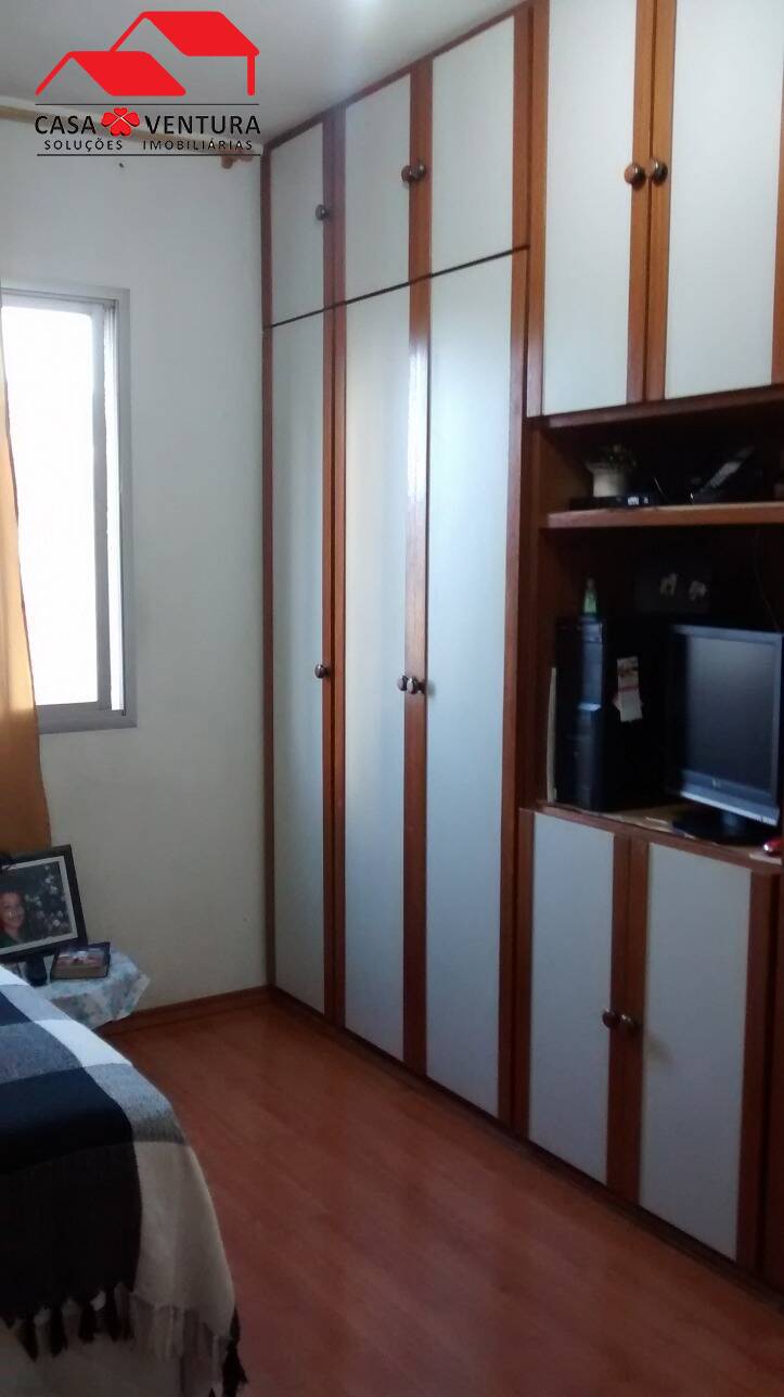 Apartamento à venda com 3 quartos, 75m² - Foto 11