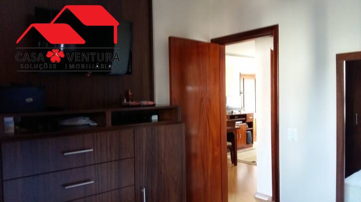 Apartamento à venda com 2 quartos, 65m² - Foto 3