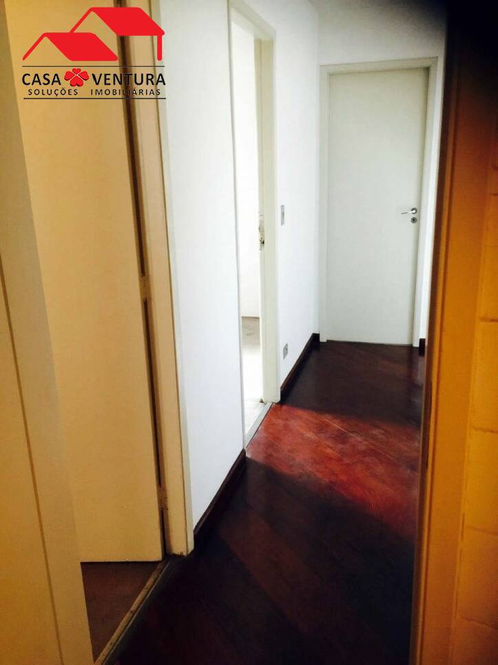 Apartamento à venda com 3 quartos, 80m² - Foto 2