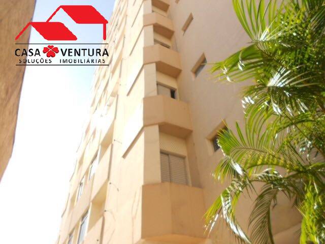 Apartamento à venda com 2 quartos, 62m² - Foto 4