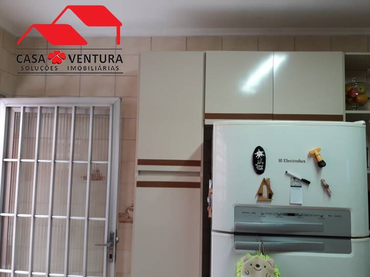 Sobrado à venda com 2 quartos, 120m² - Foto 54