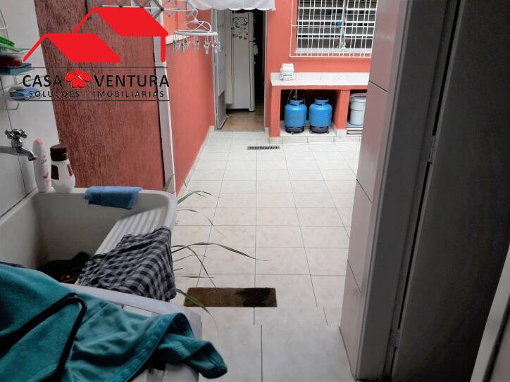 Sobrado à venda com 2 quartos, 120m² - Foto 67