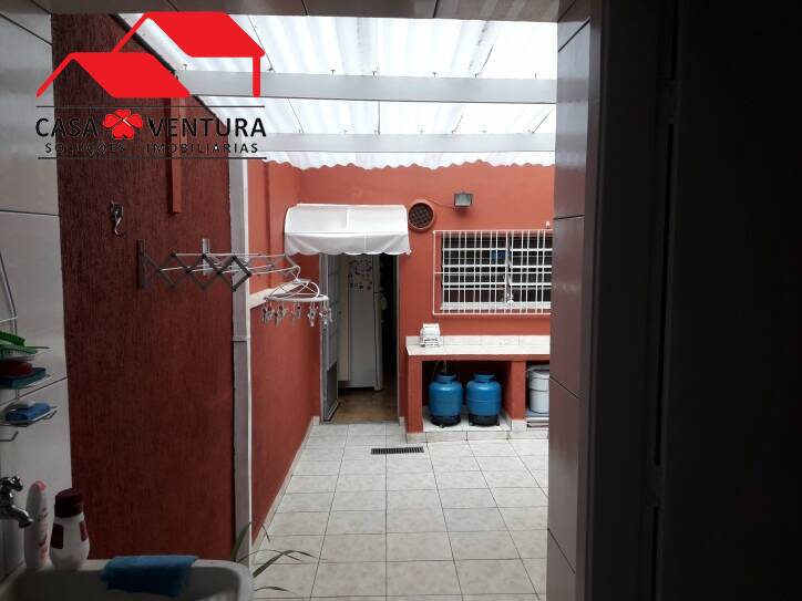 Sobrado à venda com 2 quartos, 120m² - Foto 70