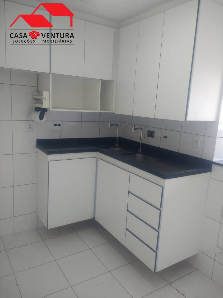 Apartamento à venda com 2 quartos, 65m² - Foto 1