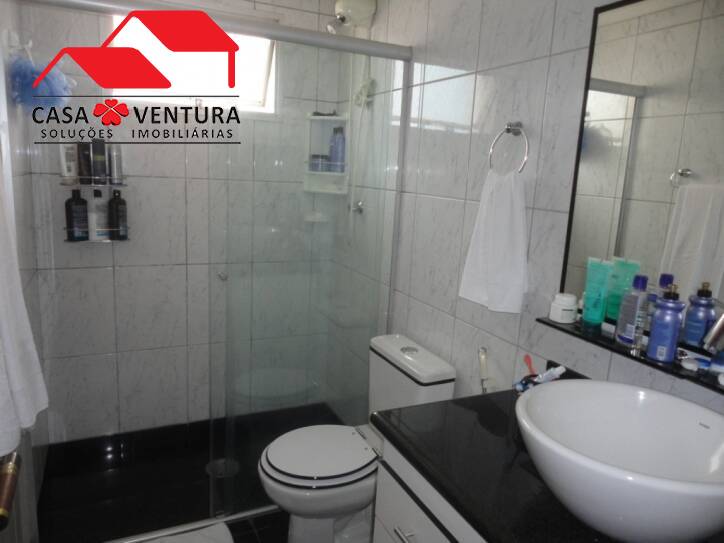 Apartamento à venda com 2 quartos, 65m² - Foto 2