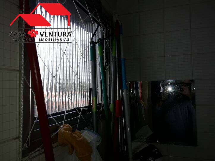 Apartamento à venda com 2 quartos, 60m² - Foto 5