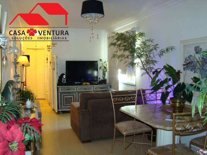 Apartamento à venda com 2 quartos, 73m² - Foto 1