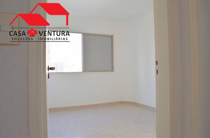 Apartamento à venda com 2 quartos, 70m² - Foto 4