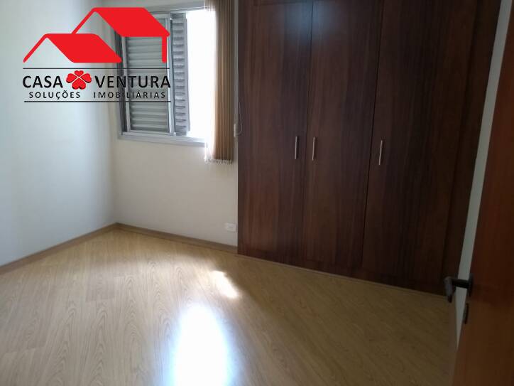 Apartamento à venda com 2 quartos, 66m² - Foto 4