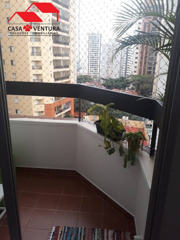 Apartamento à venda com 2 quartos, 67m² - Foto 13