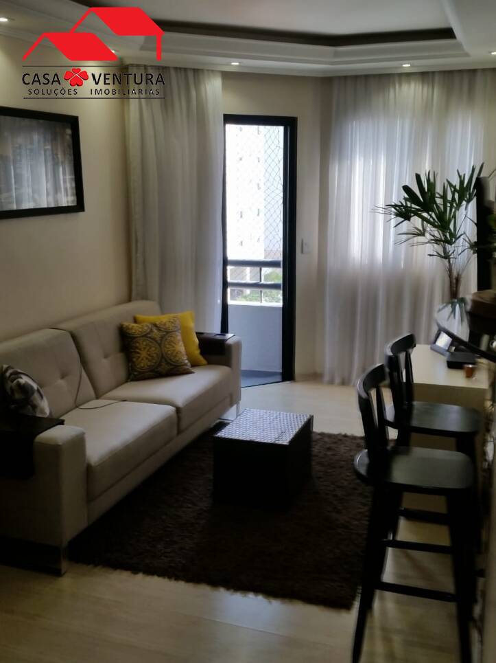 Apartamento à venda com 3 quartos, 70m² - Foto 2