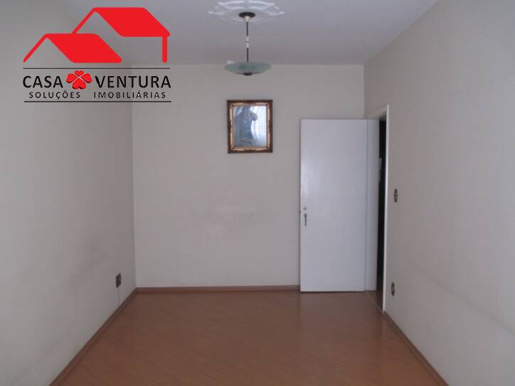 Apartamento à venda com 2 quartos, 82m² - Foto 3