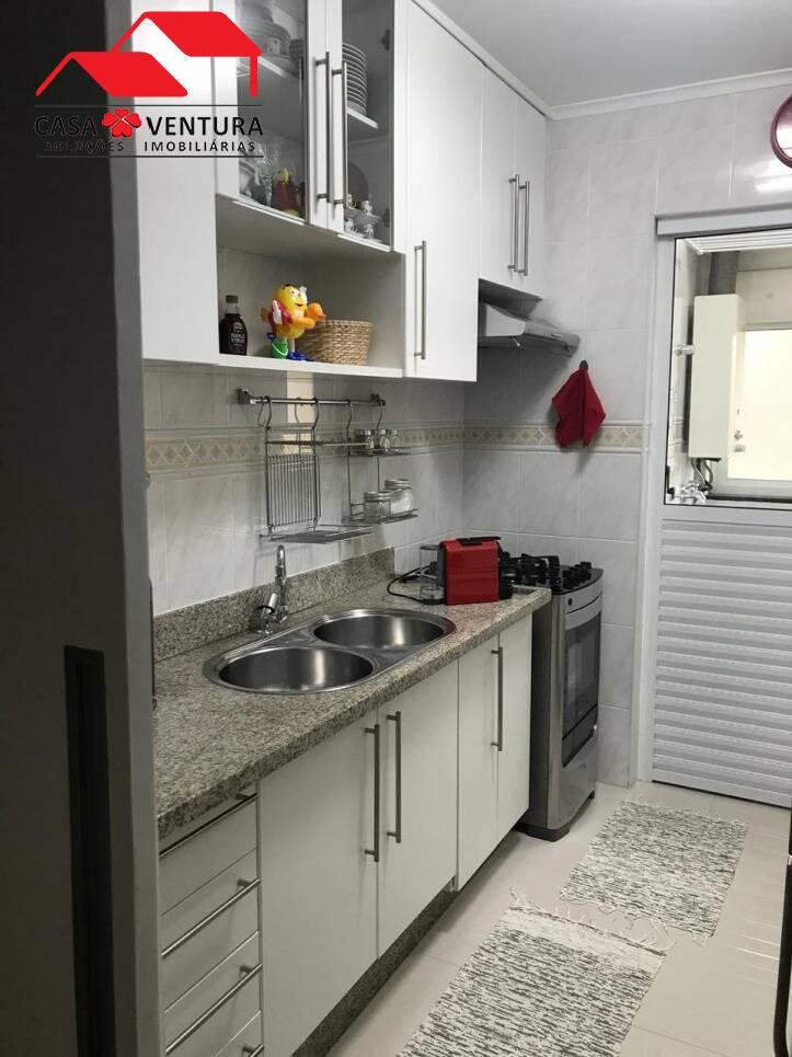 Apartamento à venda com 3 quartos, 70m² - Foto 17