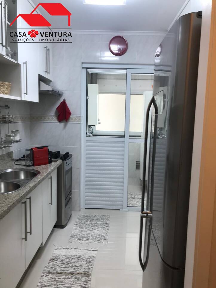 Apartamento à venda com 3 quartos, 70m² - Foto 18