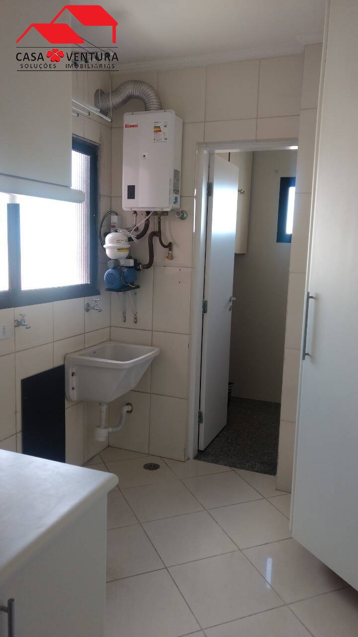 Cobertura à venda com 4 quartos, 250m² - Foto 9