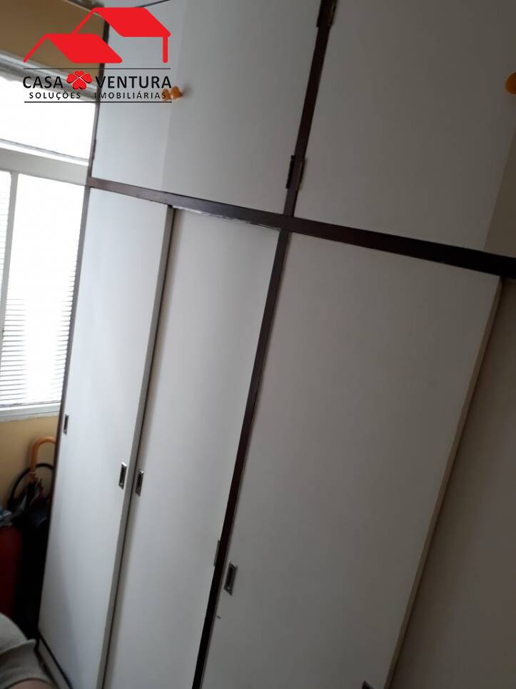 Apartamento à venda com 2 quartos, 70m² - Foto 11