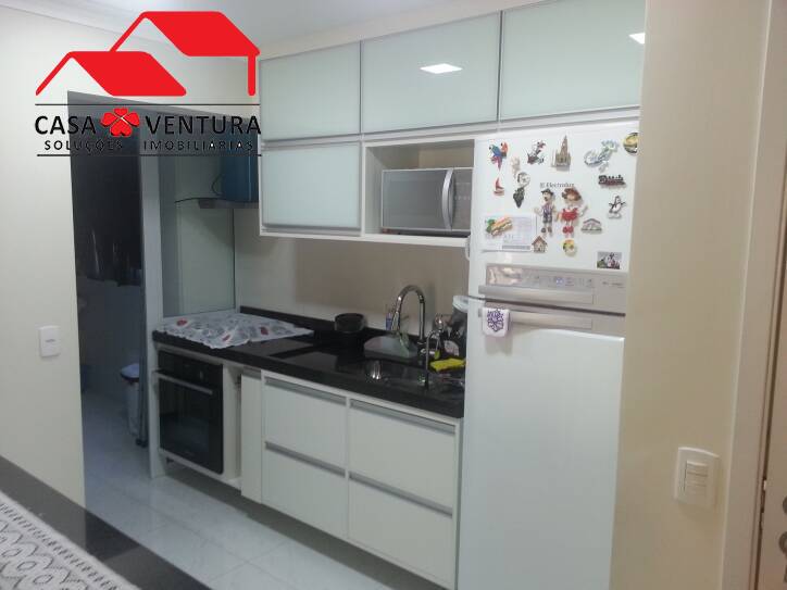 Apartamento à venda com 3 quartos, 67m² - Foto 4