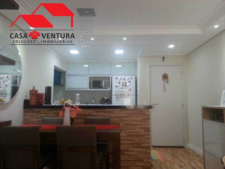 Apartamento à venda com 3 quartos, 67m² - Foto 2