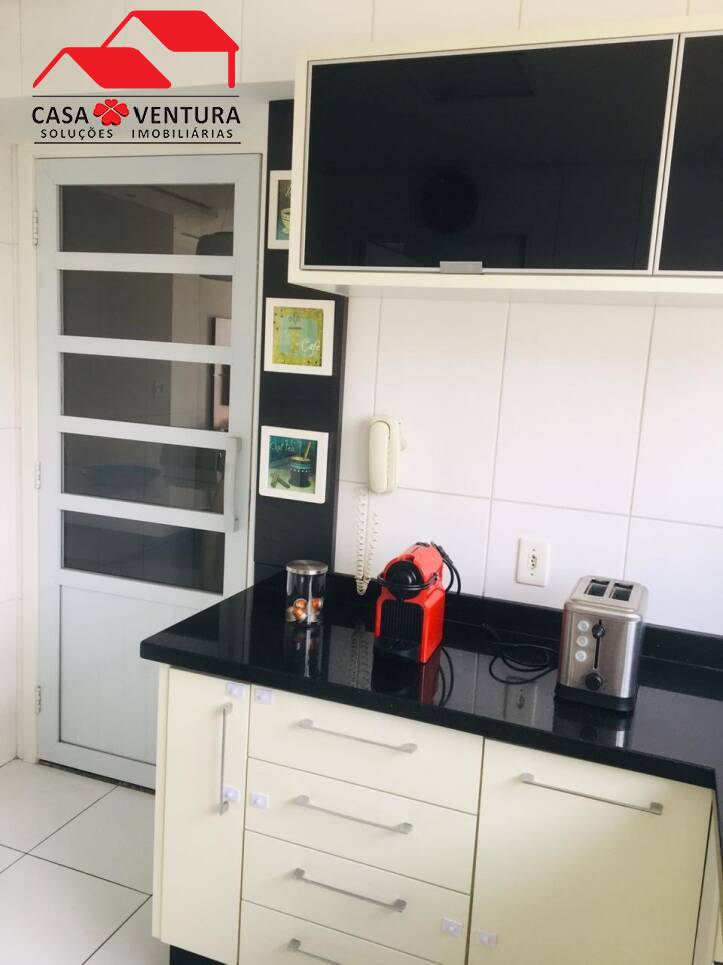 Apartamento à venda com 3 quartos, 80m² - Foto 18