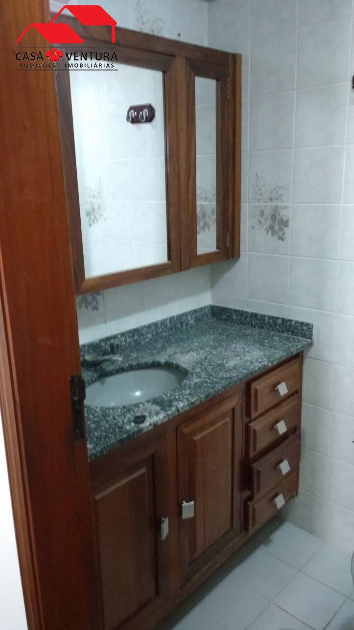 Apartamento para alugar com 3 quartos, 70m² - Foto 11