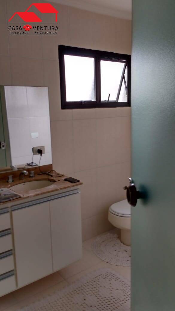 Apartamento à venda com 3 quartos, 180m² - Foto 19