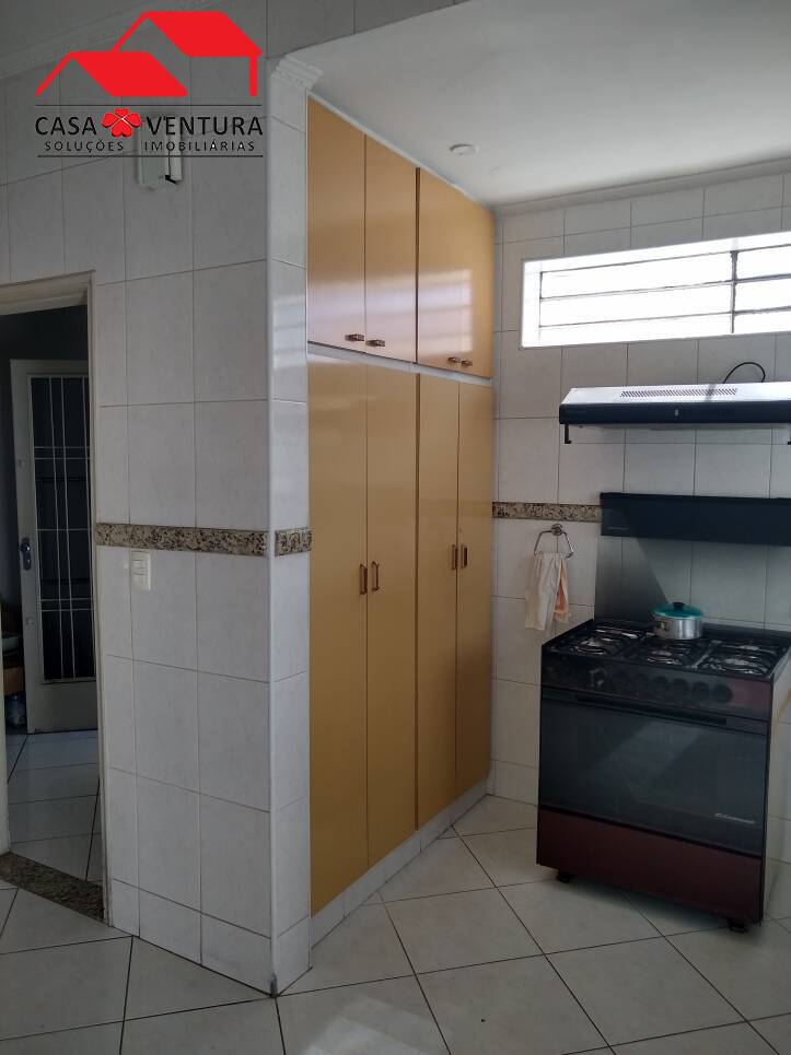 Casa à venda com 3 quartos, 161m² - Foto 7