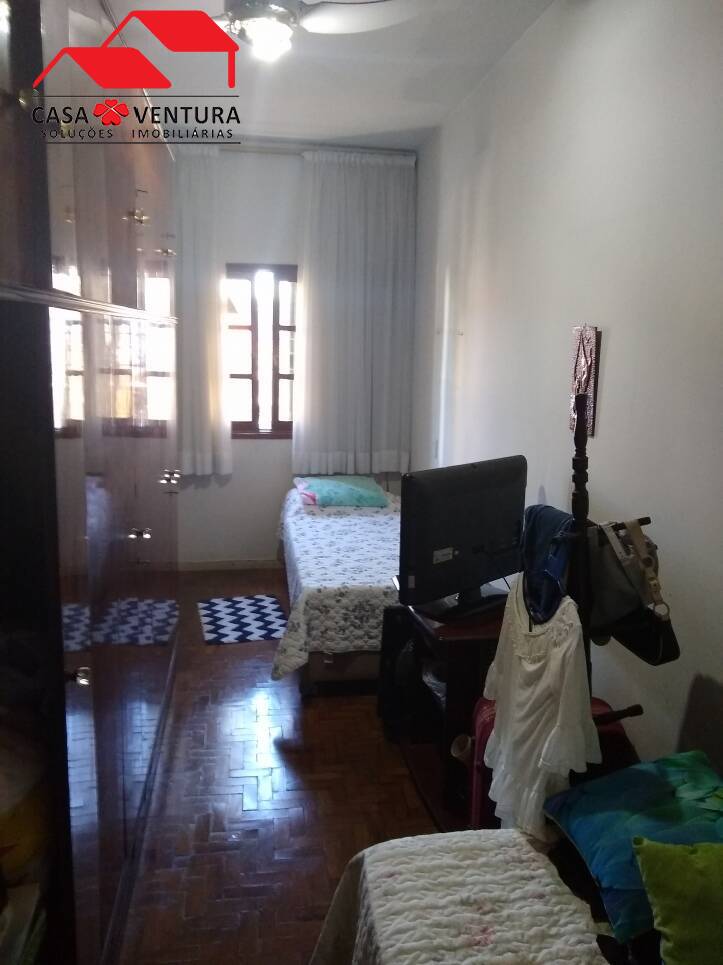 Casa à venda com 3 quartos, 161m² - Foto 14