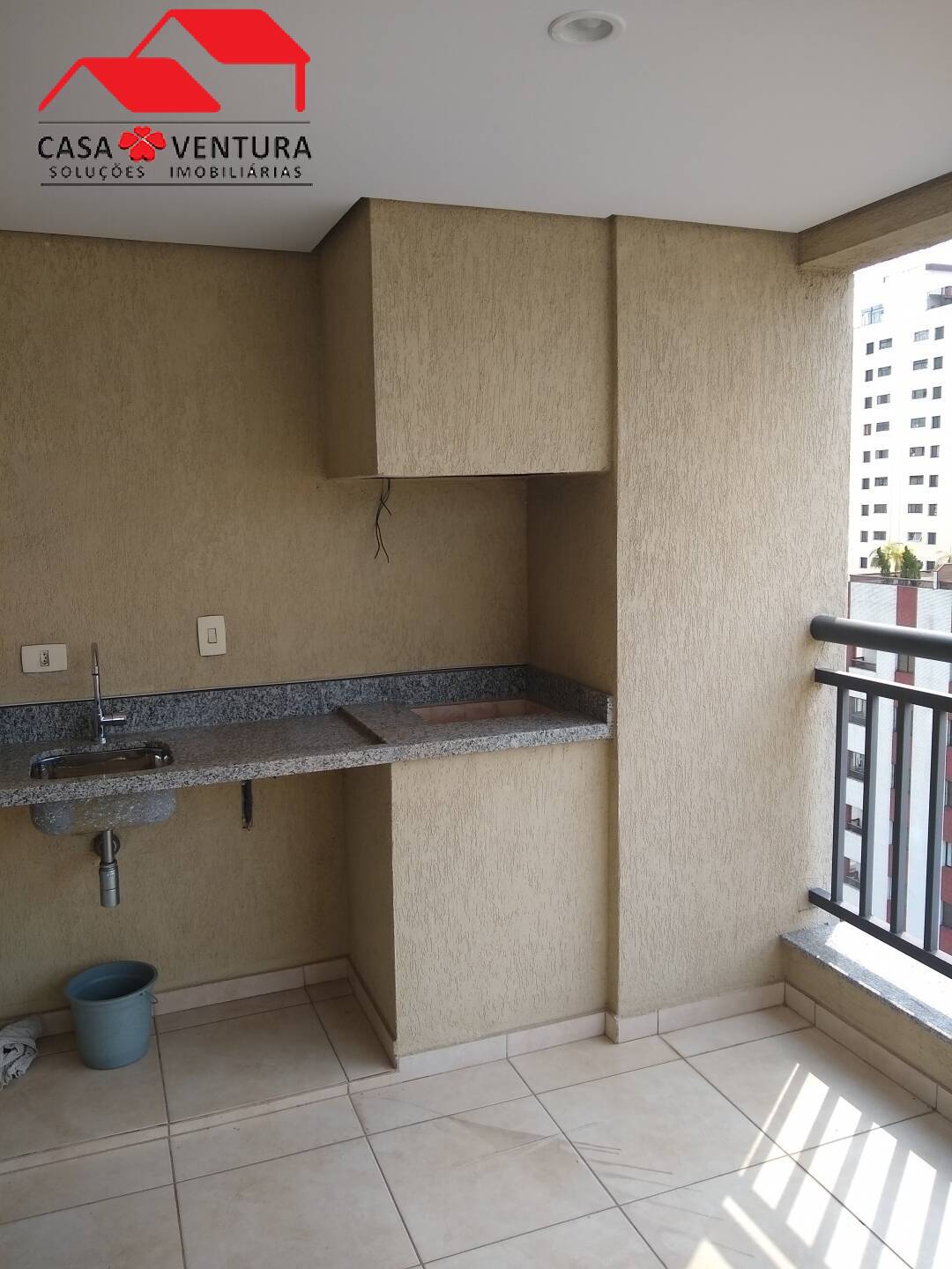 Apartamento à venda com 2 quartos, 60m² - Foto 1