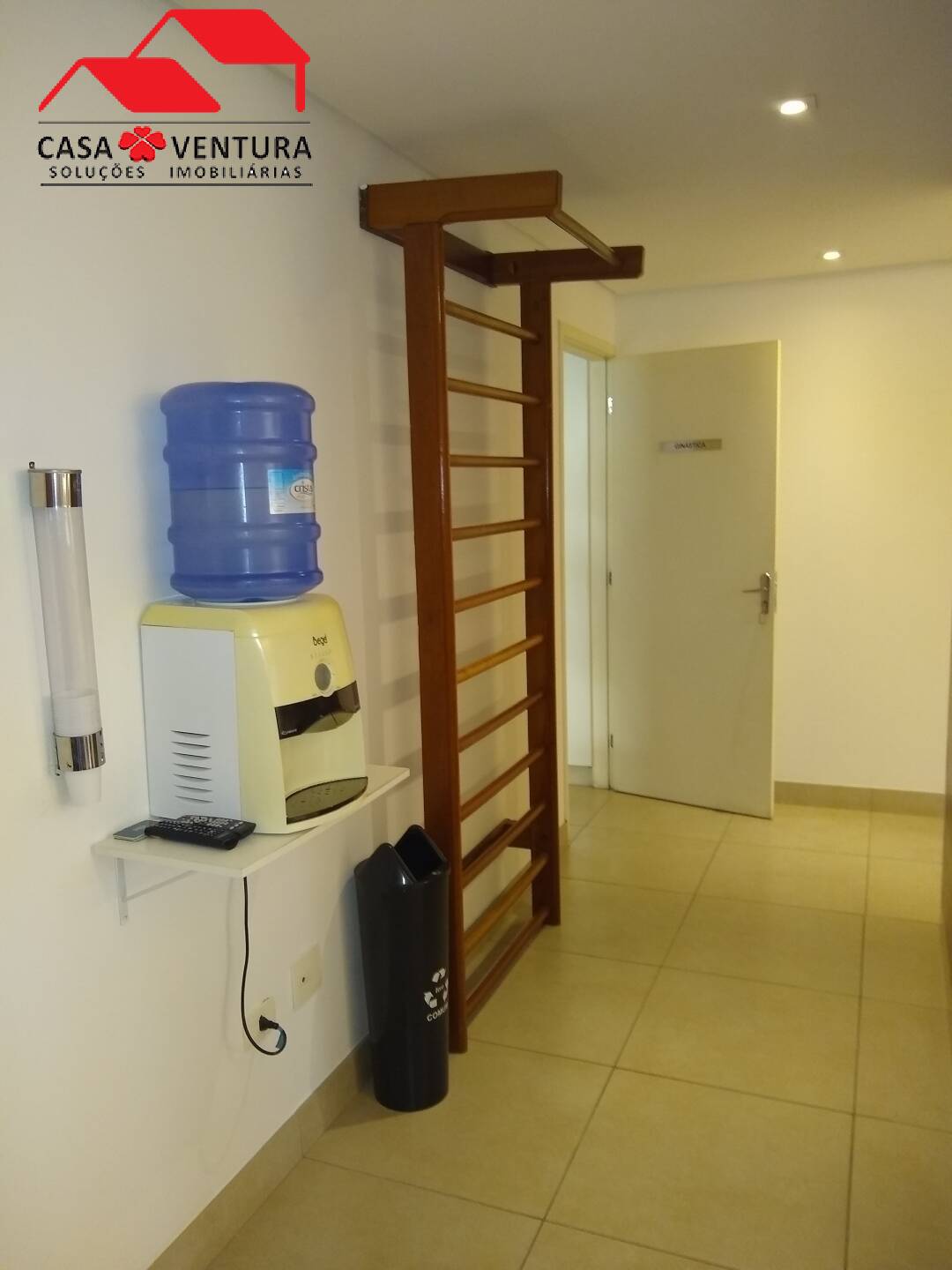 Apartamento à venda com 2 quartos, 60m² - Foto 23