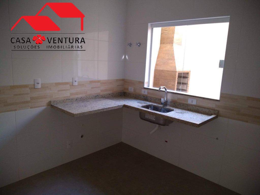 Casa à venda com 3 quartos, 125m² - Foto 8