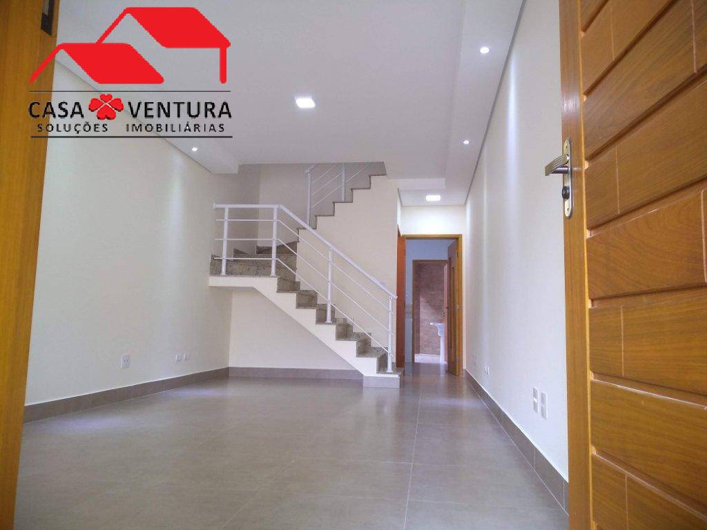 Casa à venda com 3 quartos, 125m² - Foto 1