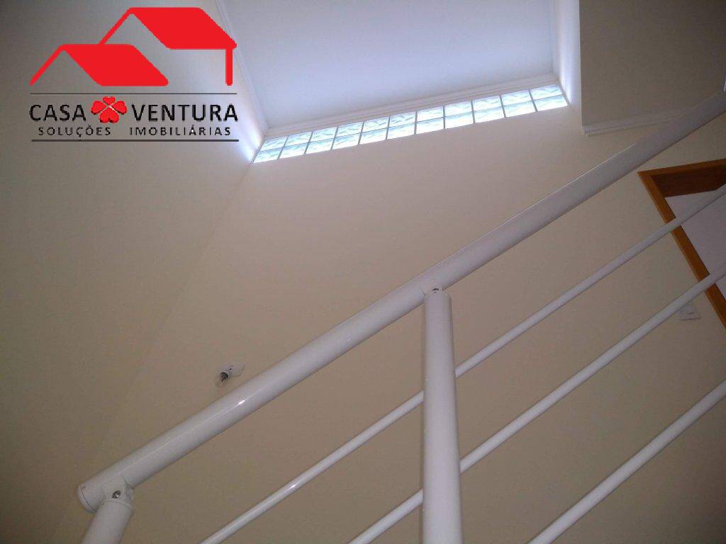 Casa à venda com 3 quartos, 125m² - Foto 17