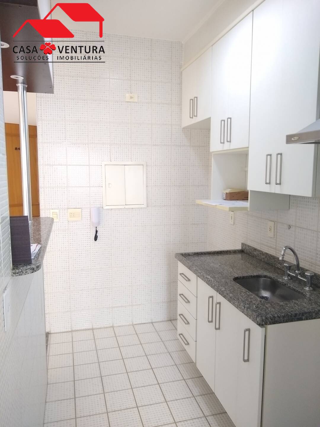 Apartamento para alugar com 2 quartos, 50m² - Foto 4