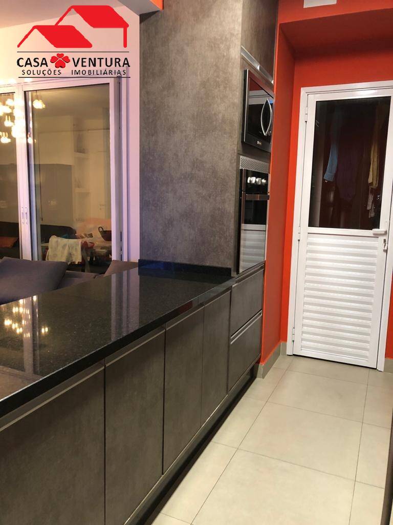 Apartamento à venda com 3 quartos, 99m² - Foto 4