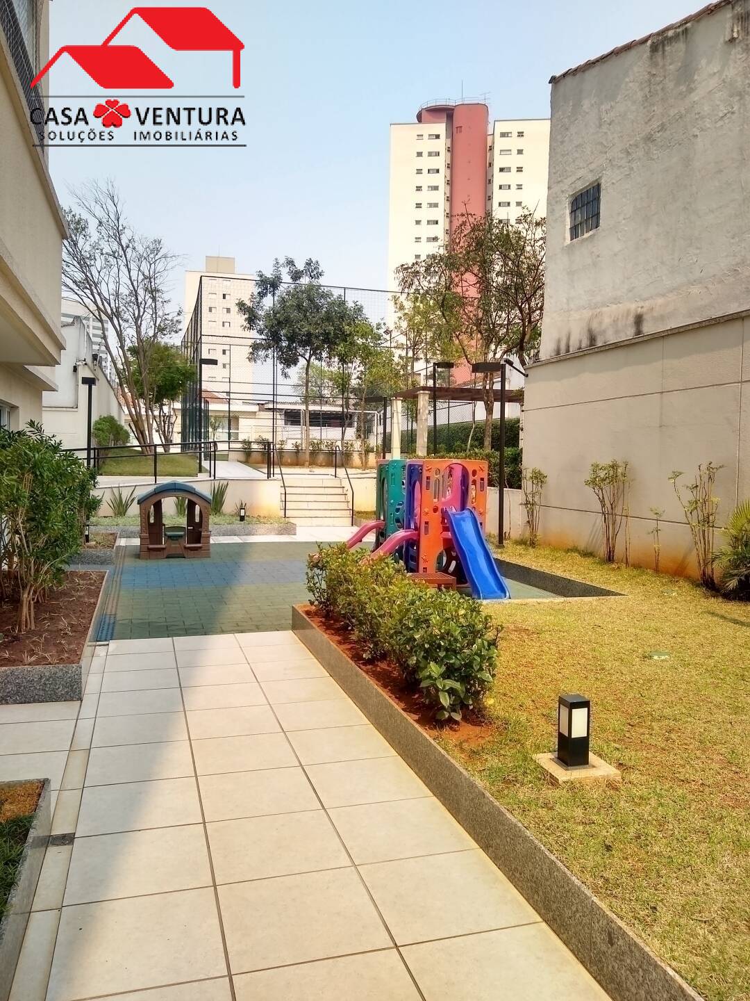 Apartamento à venda com 2 quartos, 65m² - Foto 23