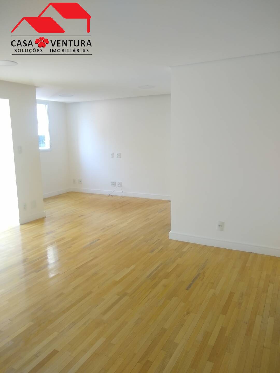 Apartamento à venda com 2 quartos, 65m² - Foto 1