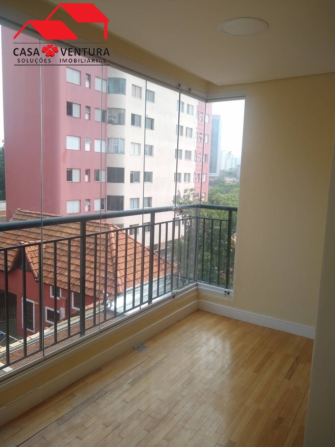 Apartamento à venda com 2 quartos, 65m² - Foto 3