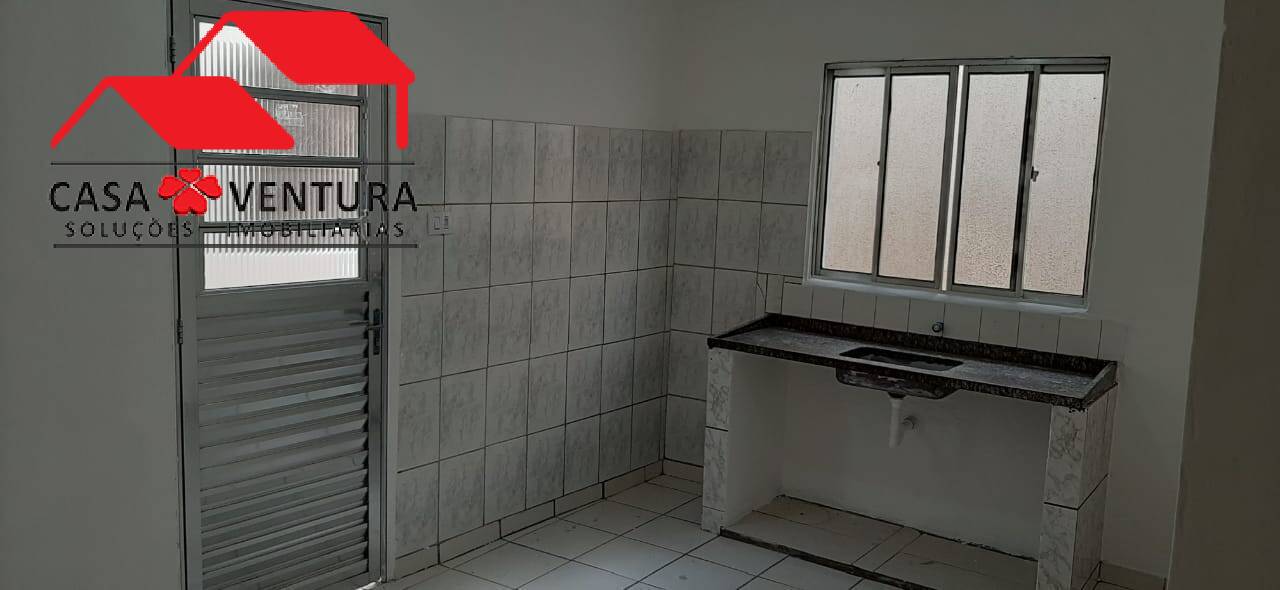 Casa à venda com 3 quartos, 220m² - Foto 17